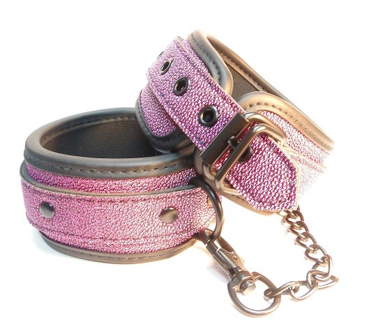 Оковы цвет розовый