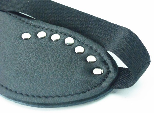 Маска черная с декором двухсторонняя