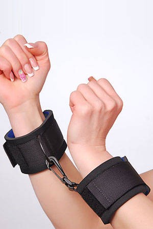 Наручники черные