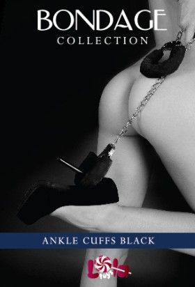 Меховые оковы на ноги Bondage черные